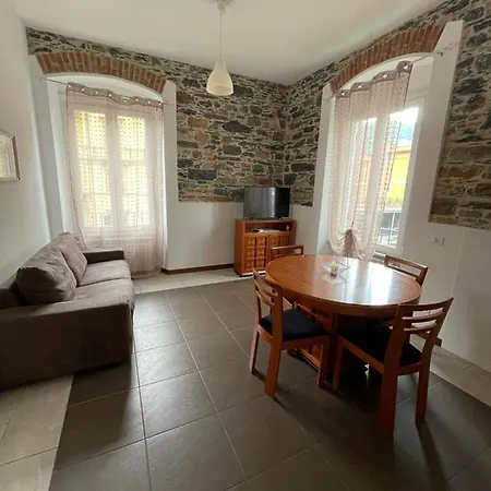 Apartman Trainspot *